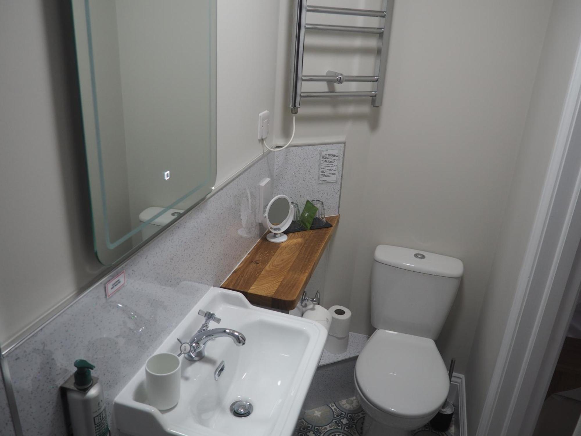 לינטון South View Guest House מראה חיצוני תמונה